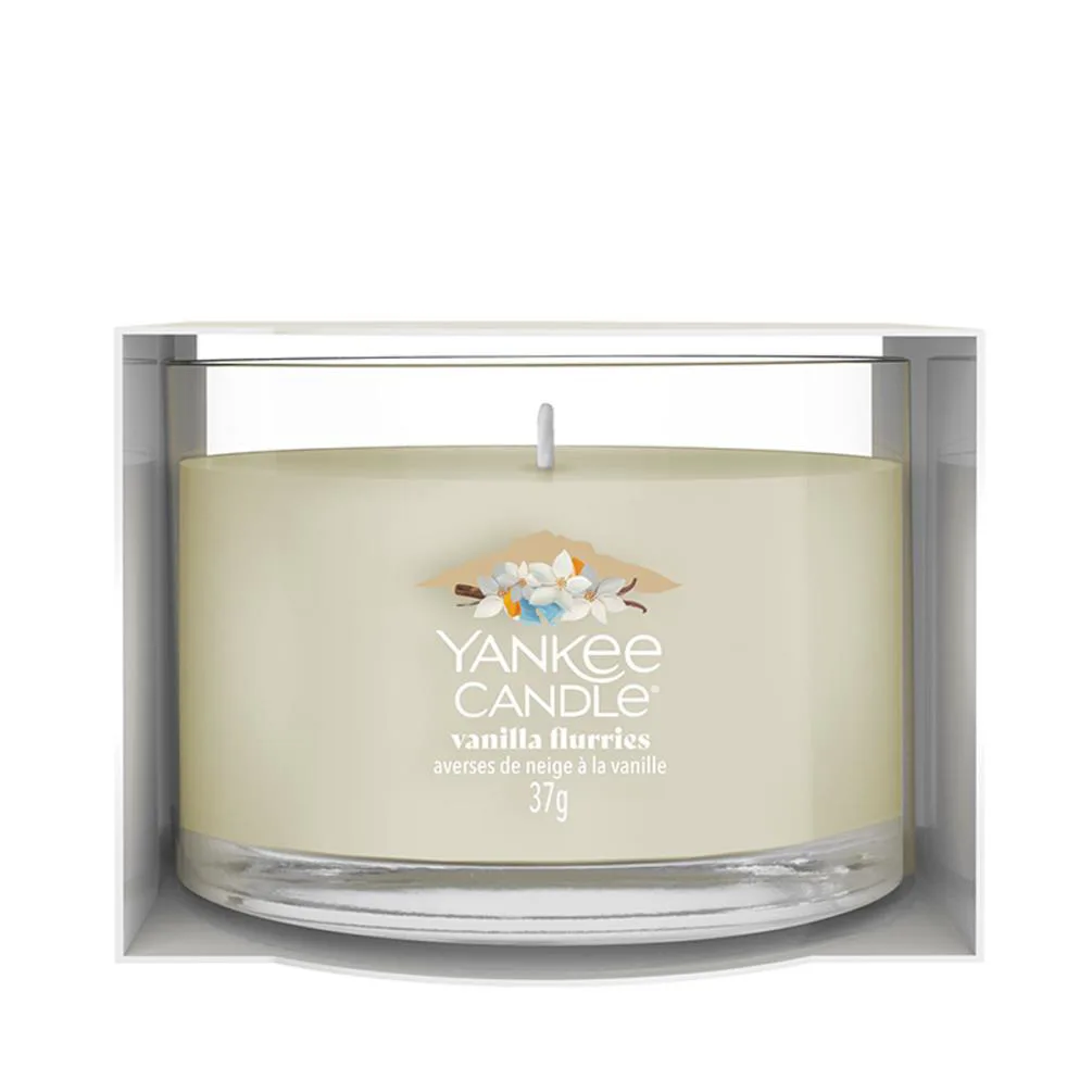 Yankee Candle Vanilla Flurries Filled Votive Candle