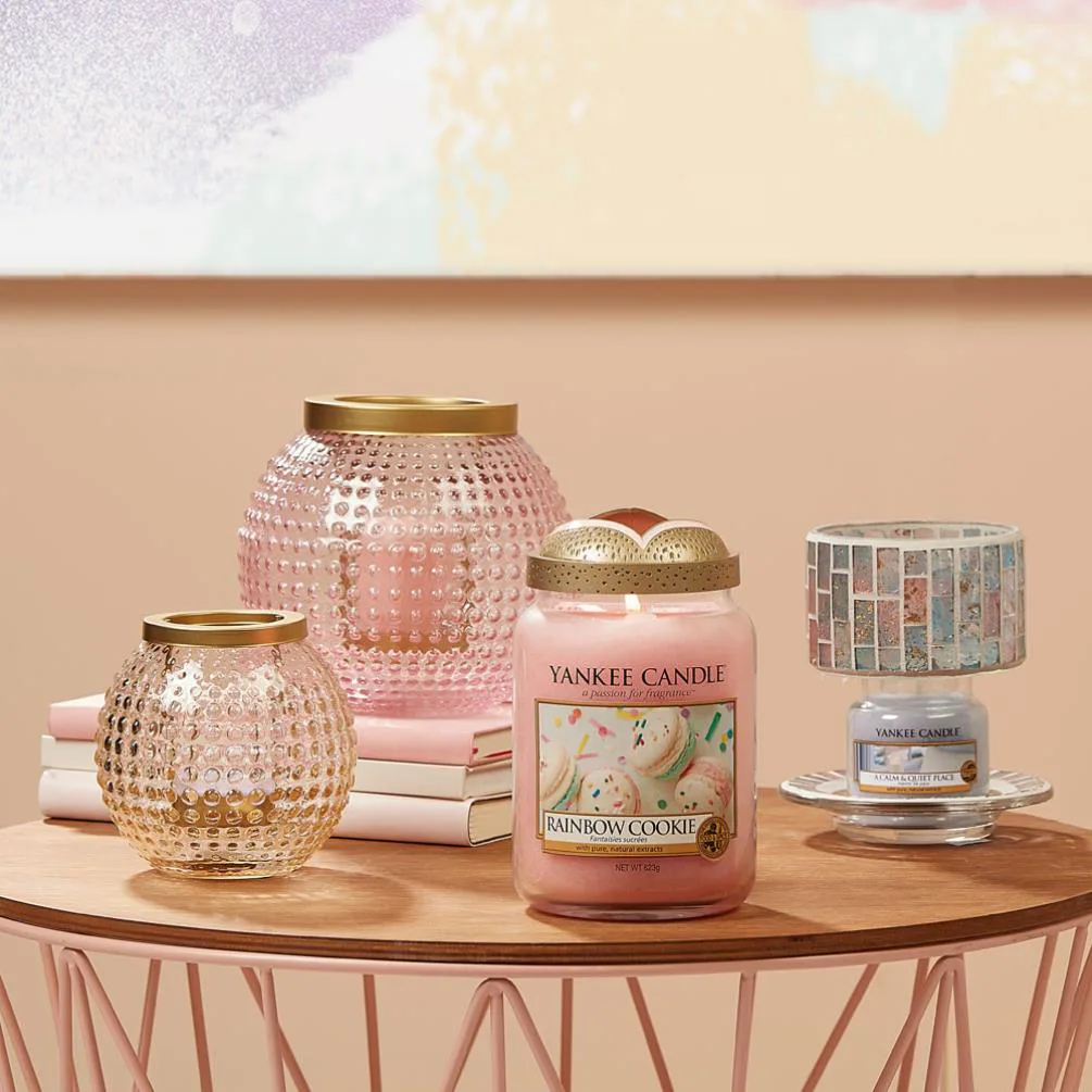 Yankee Candle Pastel Romance Small Shade & Tray Set Extra Image 1