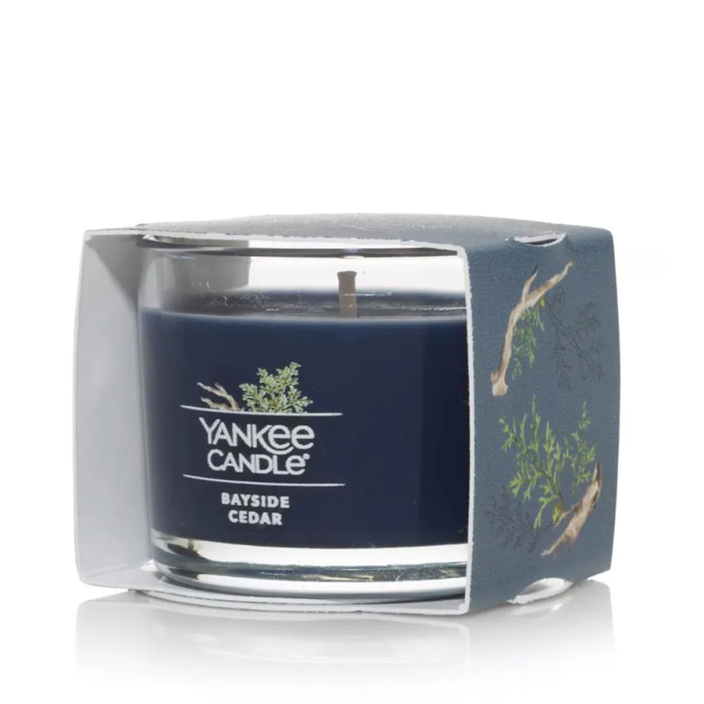 Yankee Candle Bayside Cedar Filled Votive Candle Extra Image 1