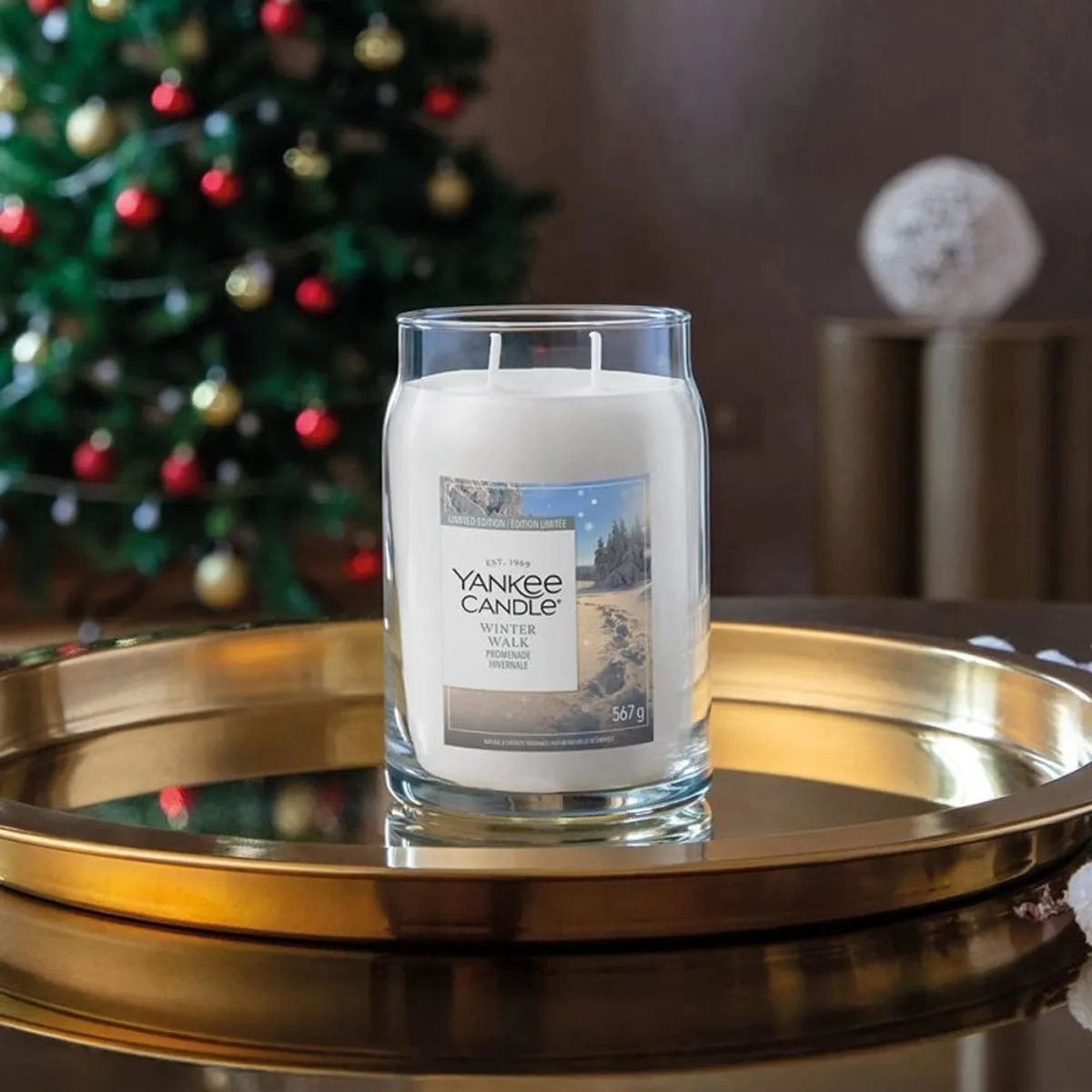 Yankee Candle Winter Walk Large Jar Extra Image 1