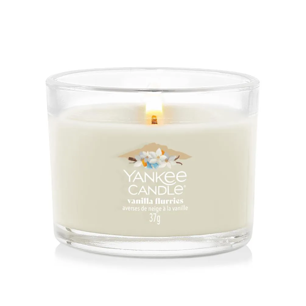 Yankee Candle Vanilla Flurries Filled Votive Candle Extra Image 2