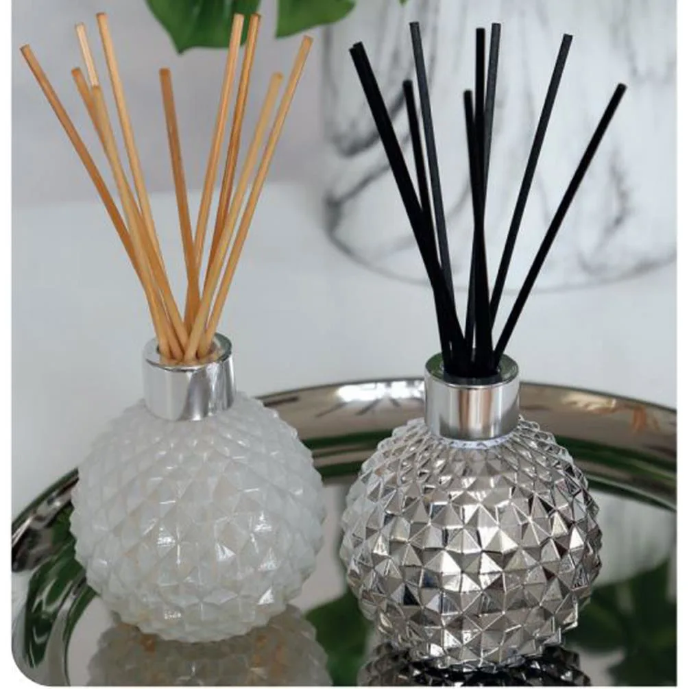 Aroma White Lustre Glass Reed Diffuser & 50 Rattan Reeds Extra Image 1