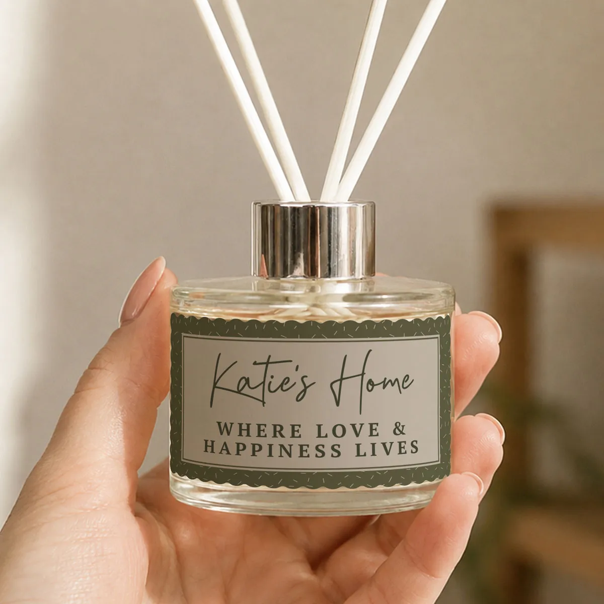Personalised Scallop Border Reed Diffuser Extra Image 2