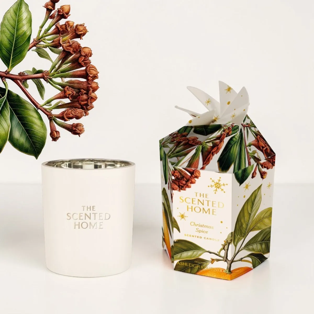 Ashleigh & Burwood Christmas Spice Scented Candle Extra Image 3