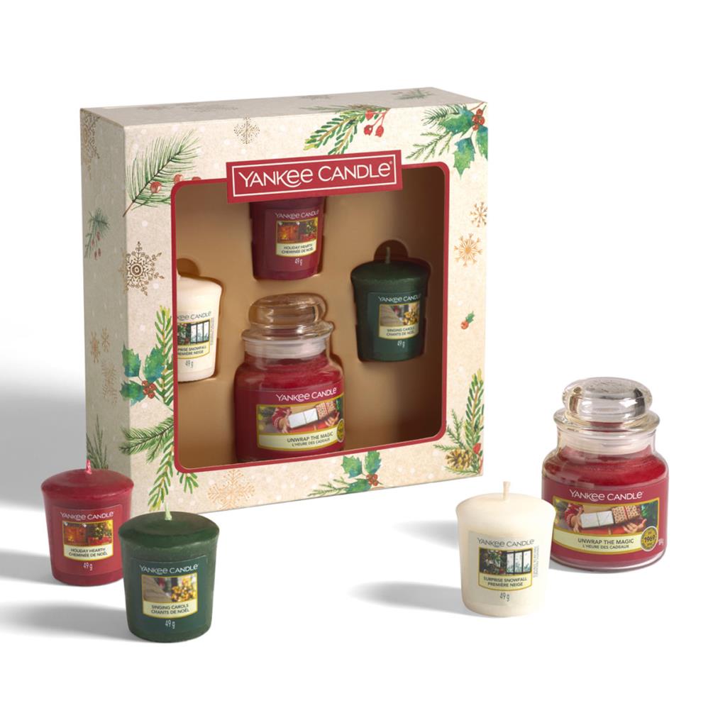 Yankee Candle Small Jar & 3 Votive Candle Gift Set