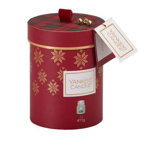Yankee Candle White Fir Medium Jar Candle Gift Set  £13.19