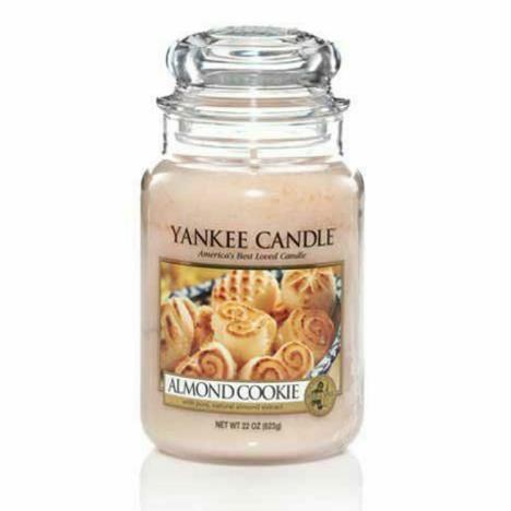 Yankee Candle Almond Cookie Large Jar  £19.87