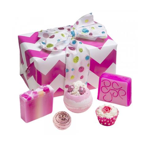 Bomb Cosmetics Glitter Gift Gift Pack  £13.49