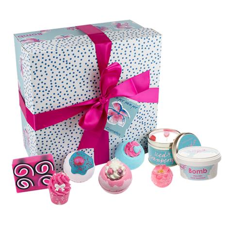 Bomb Cosmetics Pamper Hamper Gift Pack  £26.99