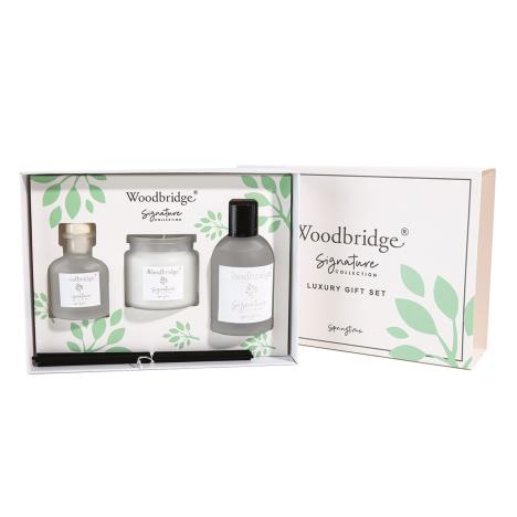 Woodbridge Springtime Luxury Home Gift Set  £16.19
